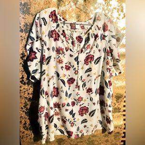 Top V-Neck with Tassel